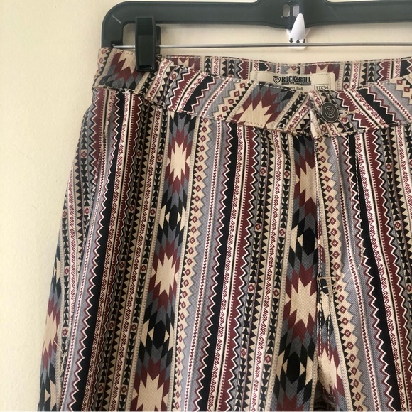 Rock & Roll Extra Stretch Aztec Print Bell Bottoms Size 31 x 34 - Picture 7 of 11